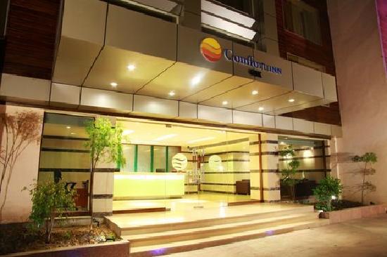 Comfort Inn Gsk Amritszár Kültér fotó
